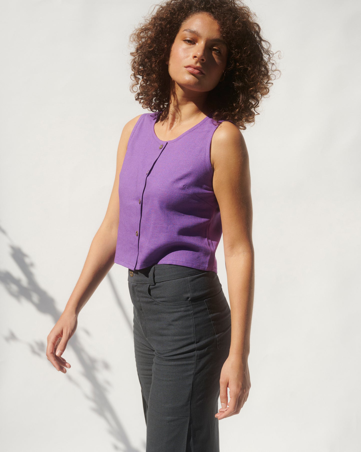 Blusa abotonada básica
