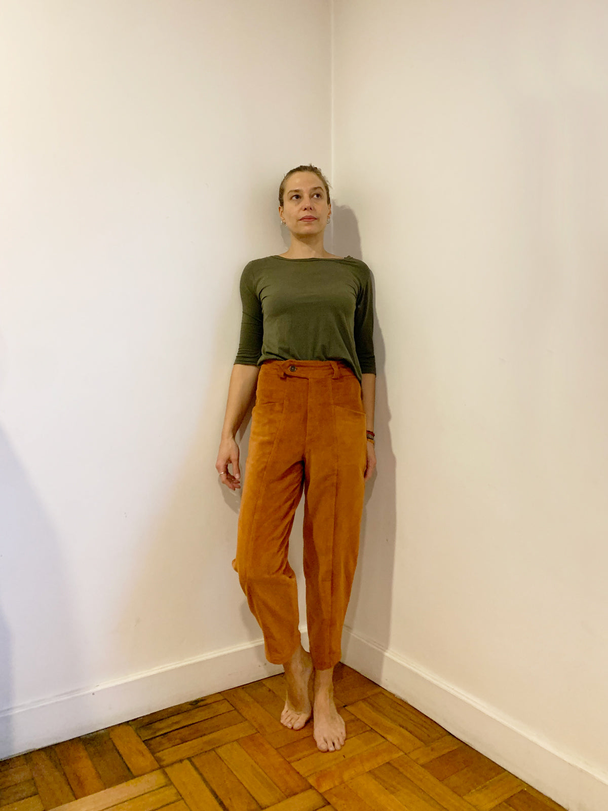 Pantalón Zanahoria Cotelé terracota