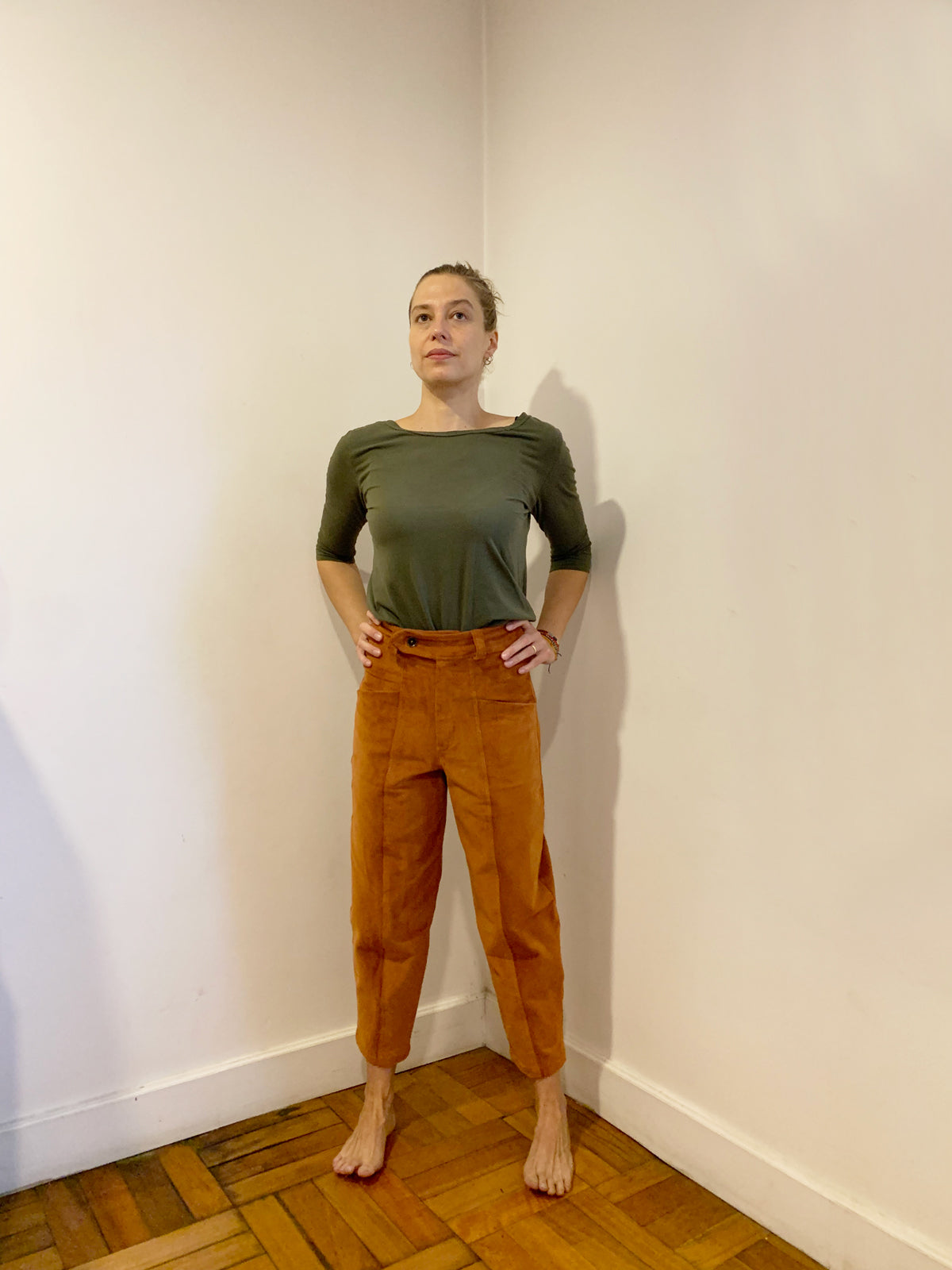 Pantalón Zanahoria Cotelé terracota