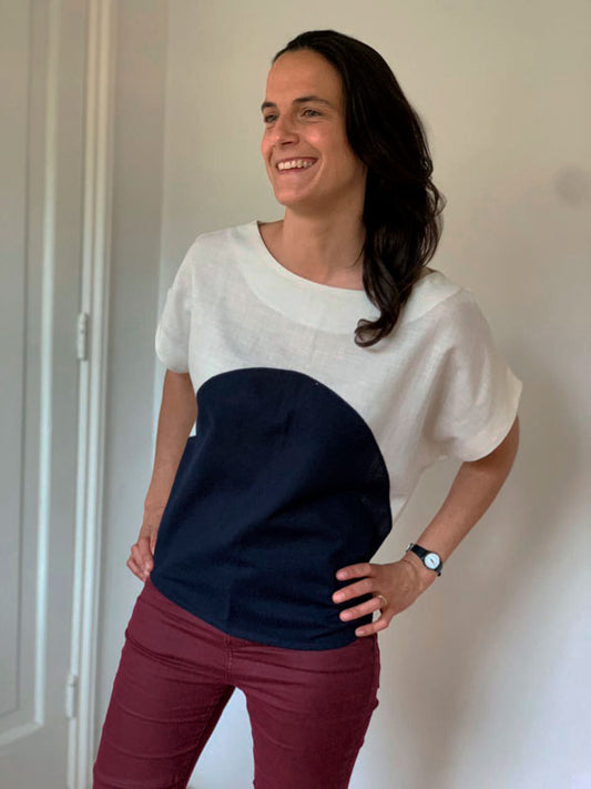 Polera Curva color azul marino